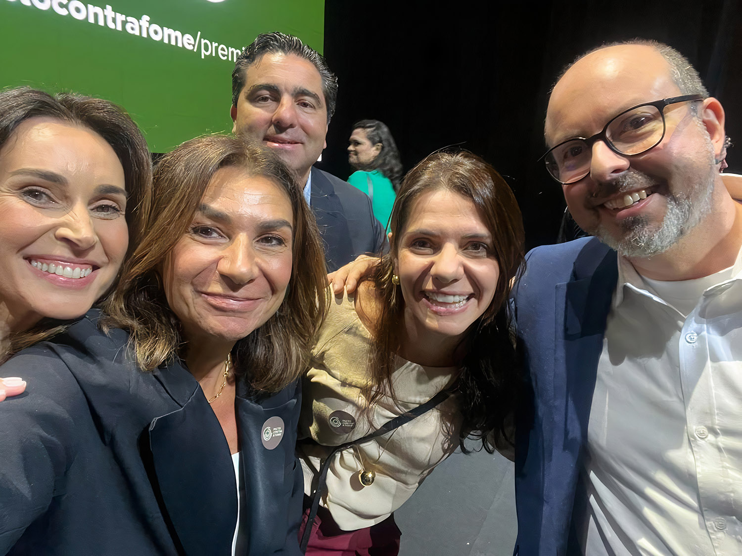 MicrosoftTeams-image (9)_photos_v2_faces_x4